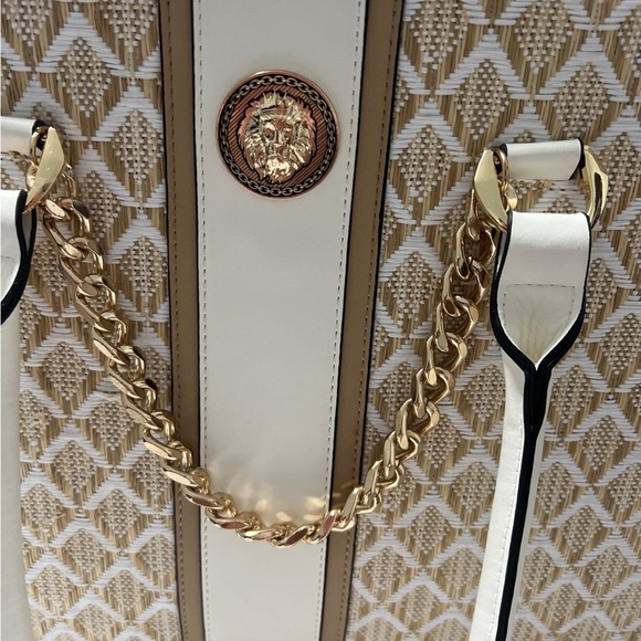large aldo bag ideal for travel and vacation with single use - Picture 4 of 7